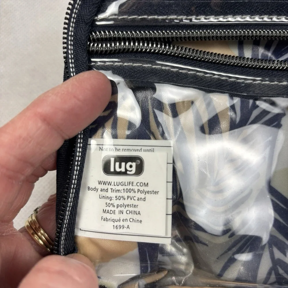 Lug Flash Cosmetic Case Dark Blue Travel Bag Clear‎ Pockets